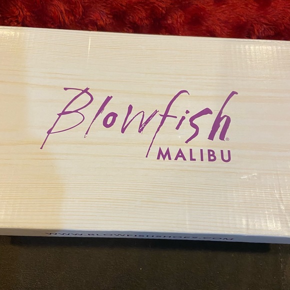 New Blowfish shoes - Picture 8 of 11